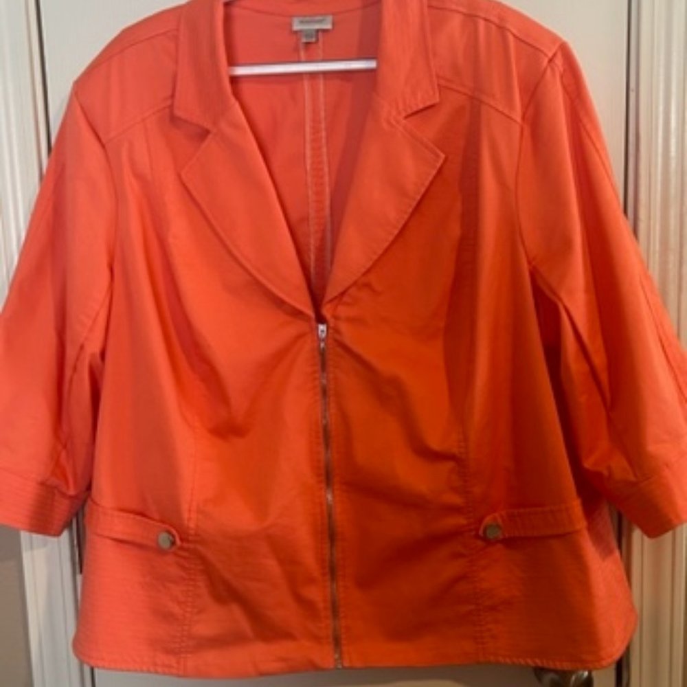 Avenue size 26/28 lightweight jacket with 3/4 sleeves